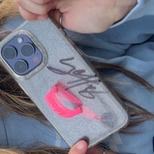 Loopy phone case